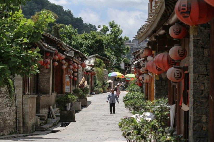 逃离遗弃的建筑3